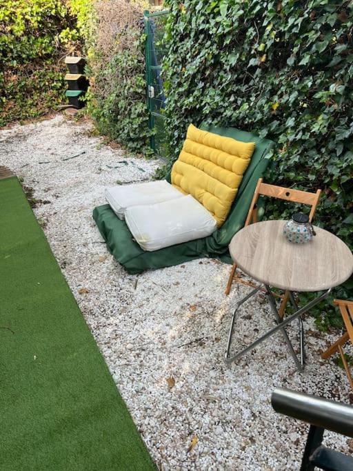 Apartamento Abierto Con Patio Matadepera Exteriér fotografie